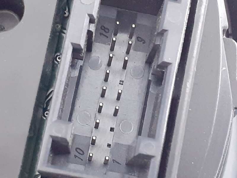 Recambio de cuadro instrumentos para seat ateca (kh7) reference busines referencia OEM IAM 5F0920740D A2C53427456AR E2-A1-6-1