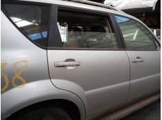 Recambio de puerta trasera derecha para ssangyong rexton 2.9 td gls referencia OEM IAM    2