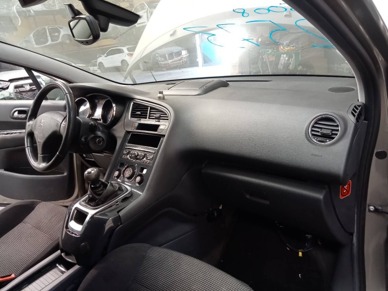 Recambio de salpicadero para peugeot 5008 referencia OEM IAM   