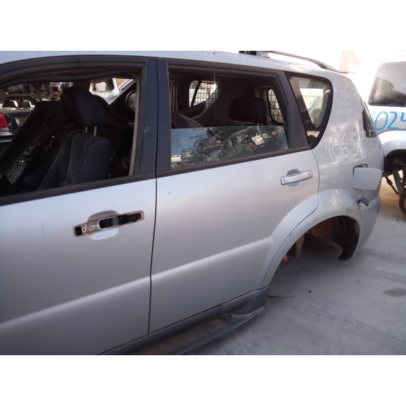 Recambio de puerta trasera izquierda para ssangyong rexton 2.9 td gls referencia OEM IAM   