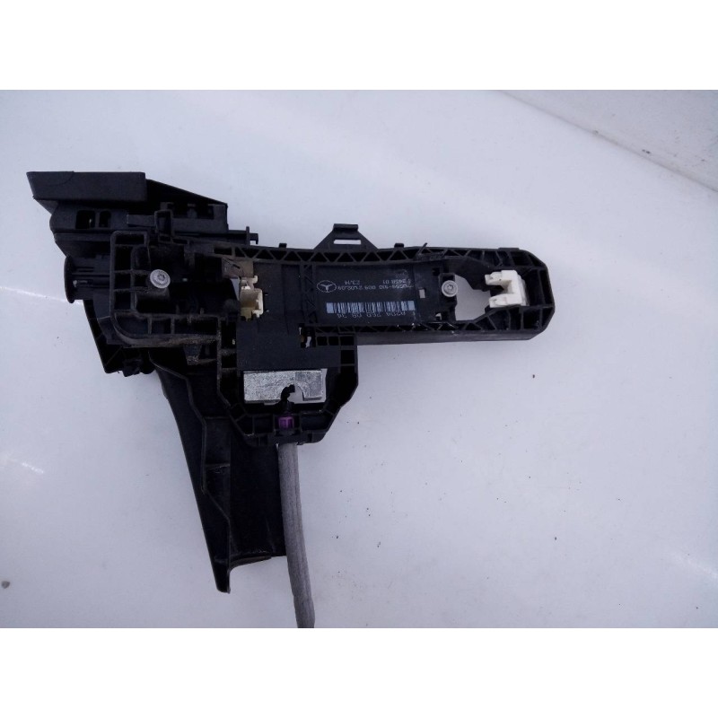 Recambio de cerradura puerta delantera derecha para mercedes-benz clase c (w204) berlina c 200 cdi (204.007) referencia OEM IAM 