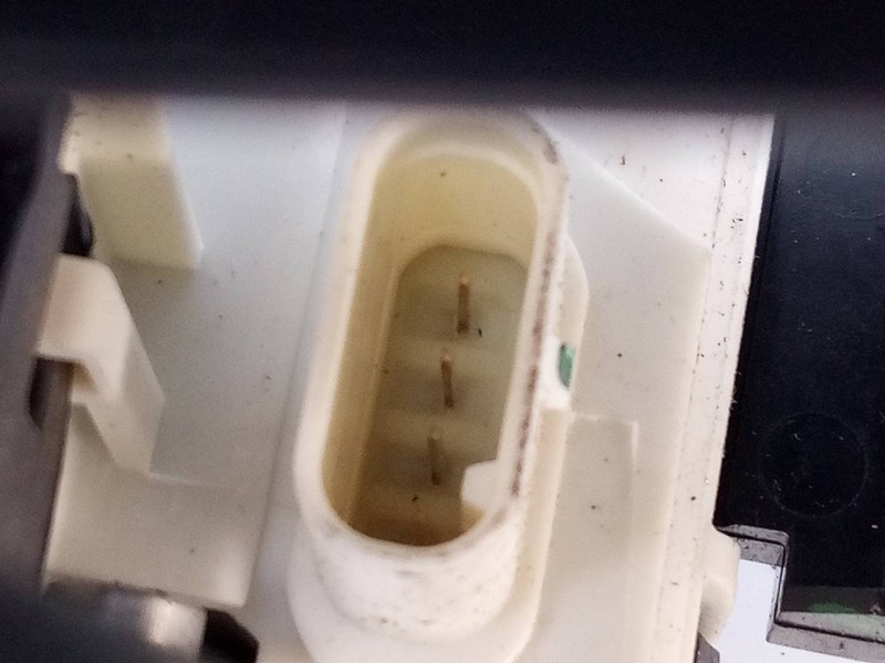 Recambio de cerradura puerta delantera derecha para mercedes-benz clase c (w204) berlina c 200 cdi (204.007) referencia OEM IAM 