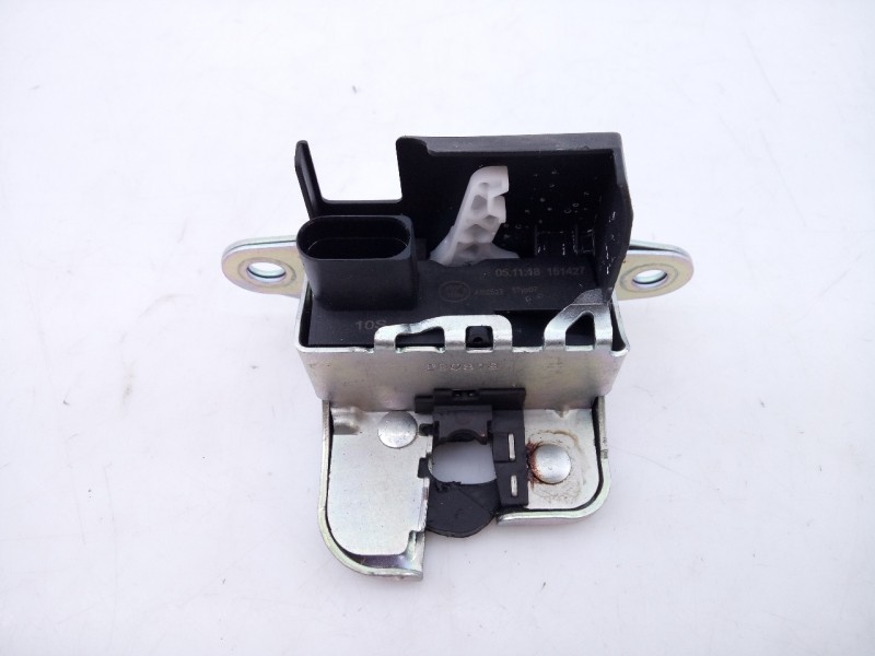 Recambio de cerradura maletero / porton para seat ibiza (kj1) style referencia OEM IAM 151427  E1-A5-39-1