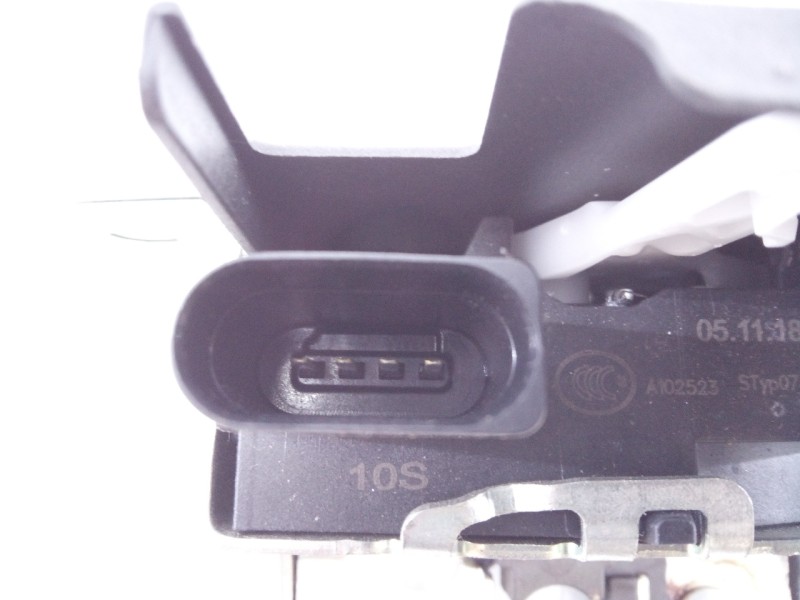 Recambio de cerradura maletero / porton para seat ibiza (kj1) style referencia OEM IAM 151427  E1-A5-39-1