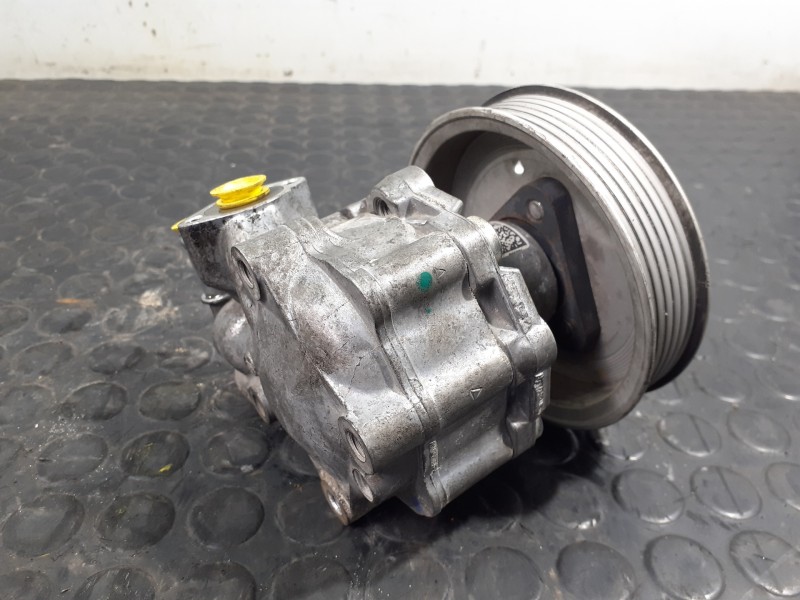 Recambio de bomba direccion para porsche cayenne (typ 92aa) diesel platinum edition referencia OEM IAM T95B155 7P5422154C P3-B4-