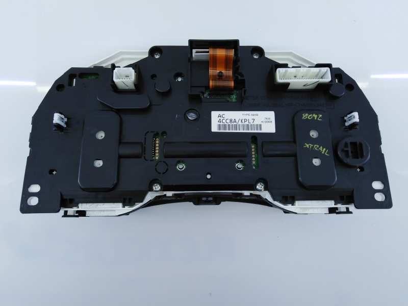 Recambio de cuadro instrumentos para nissan x-trail (t32) 360 referencia OEM IAM 4CC8AKPL7 7609150908 E3-B4-27-4