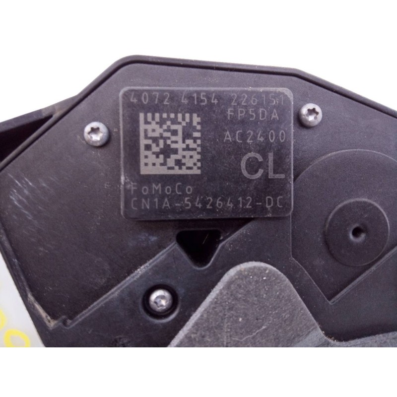 Recambio de cerradura puerta trasera derecha para ford ecosport titanium s referencia OEM IAM 40724154226151 CN15A264A26 E2-B3-5