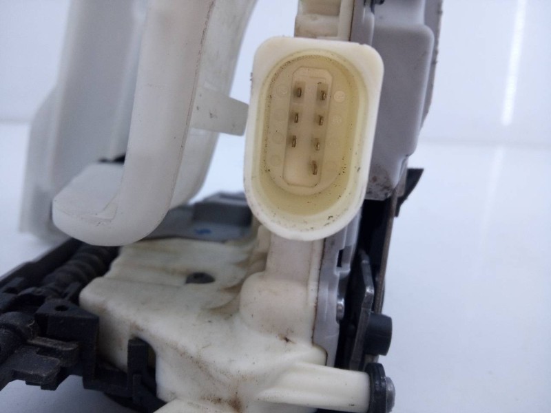 Recambio de cerradura puerta delantera derecha para porsche cayenne (typ 92aa) diesel platinum edition referencia OEM IAM   E1-A