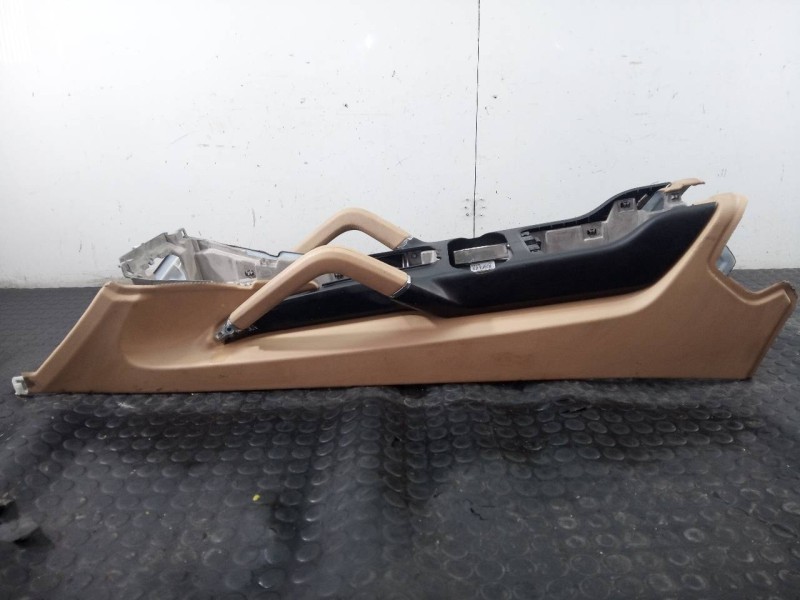 Recambio de consola central para porsche cayenne (typ 92aa) diesel platinum edition referencia OEM IAM   P2-B4-23