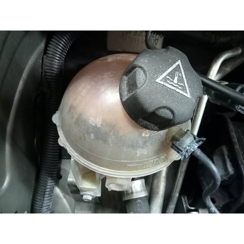 Recambio de deposito expansion para peugeot 5008 referencia OEM IAM   