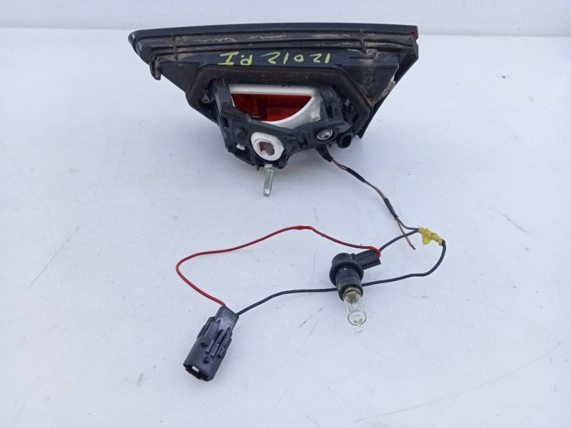 Recambio de piloto trasero izquierdo porton para renault clio iv dynamique referencia OEM IAM   E1-A1-43-2