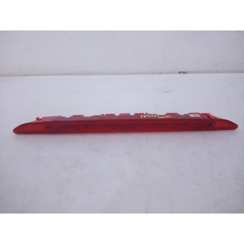 Recambio de luz central de freno para seat ibiza (kj1) style referencia OEM IAM 5F0945097E  E1-B6-47-1