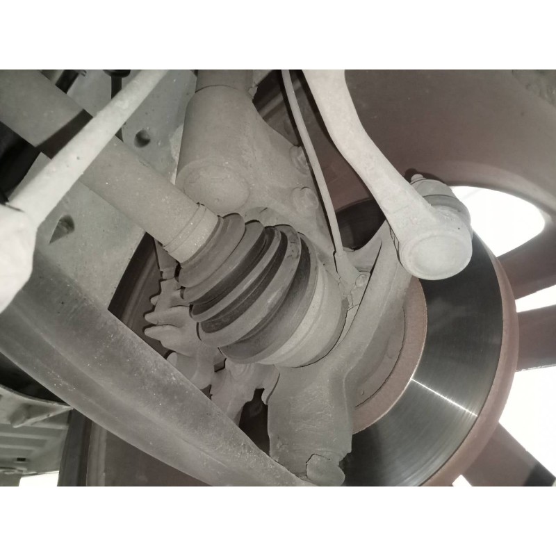 Recambio de mangueta delantera derecha para peugeot 5008 referencia OEM IAM   