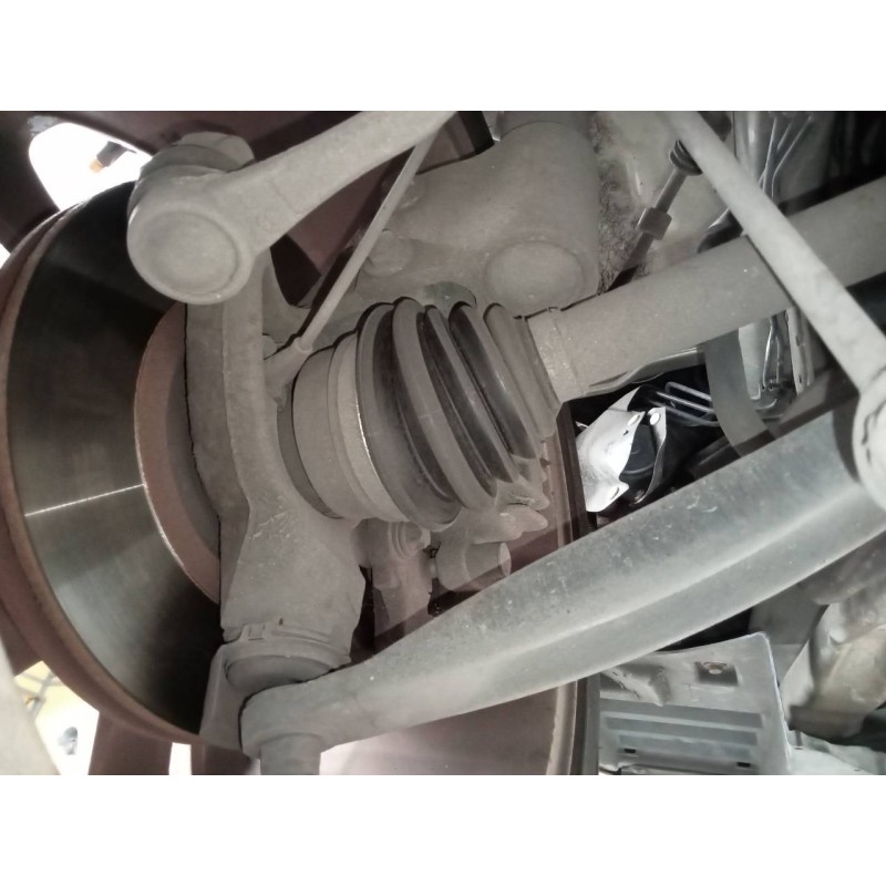 Recambio de mangueta delantera izquierda para peugeot 5008 referencia OEM IAM   