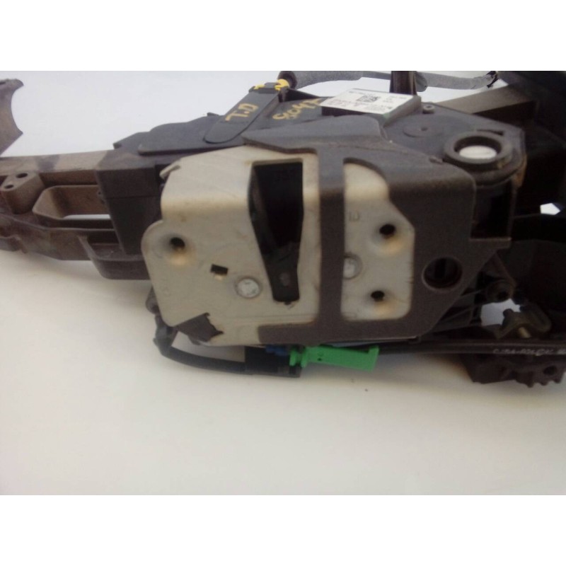 Recambio de cerradura puerta trasera derecha para ford kuga (cbs) vignale referencia OEM IAM BM5AA26412AH  E2-B3-3-2