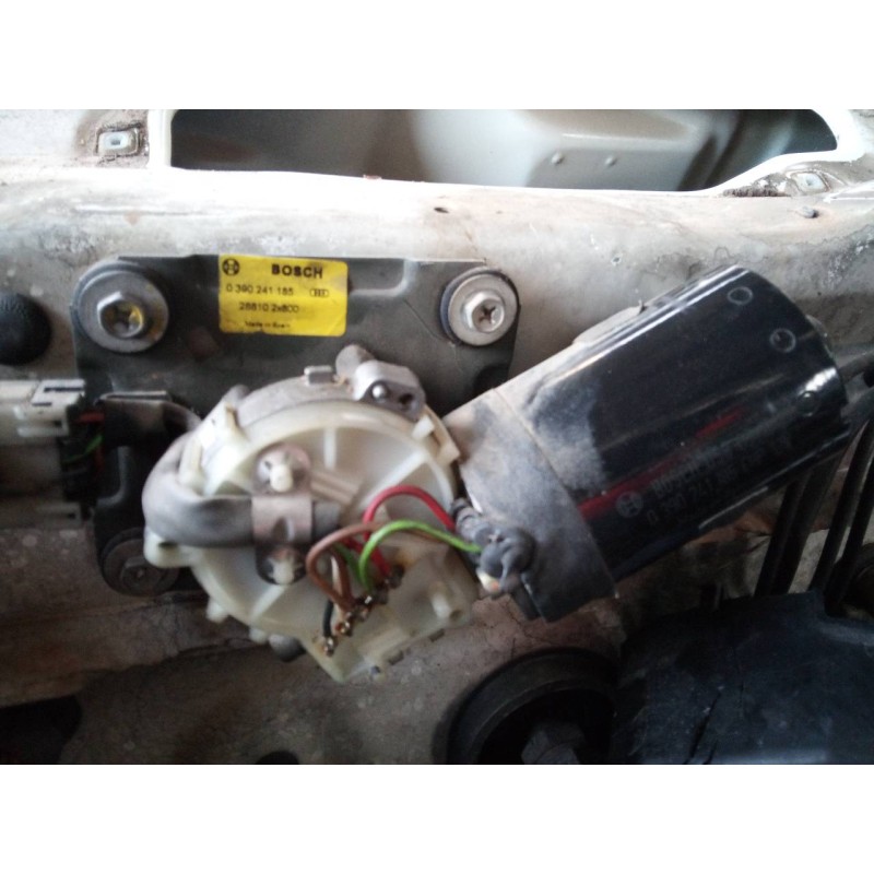 Recambio de motor limpia delantero para nissan terrano/terrano.ii (r20) comfort plus referencia OEM IAM 0390241185  