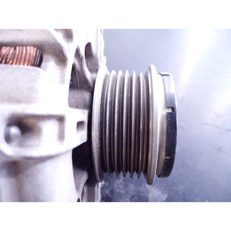 Recambio de alternador para kia rio (yb) concept referencia OEM IAM 3730003BA5 2712186 P3-A5-27-2