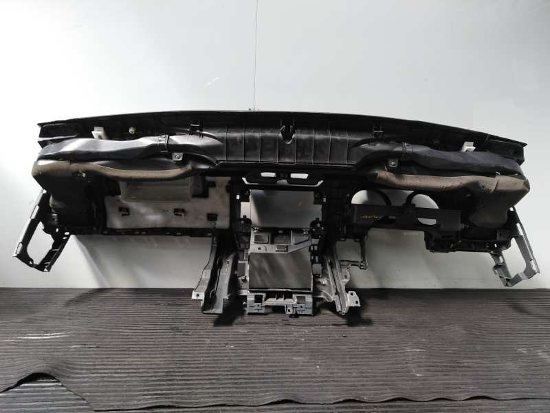 Recambio de salpicadero para toyota land cruiser (j15) executive referencia OEM IAM   P2-B3-20