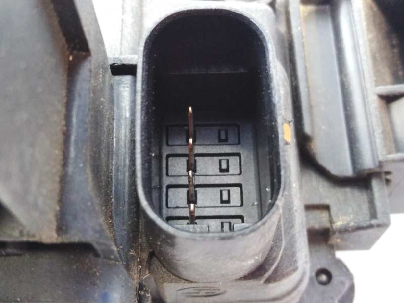 Recambio de cerradura puerta trasera derecha para mercedes-benz clase glc (w253) glc 220 d 4matic referencia OEM IAM A0997303800