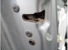 CERRADURA PUERTA DELANTERA IZQUIERDA 