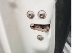 CERRADURA PUERTA DELANTERA IZQUIERDA 