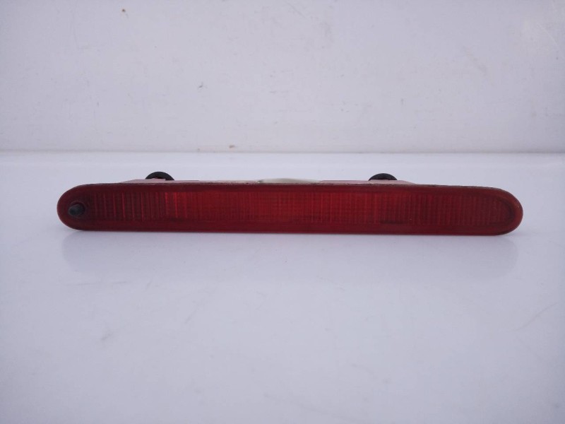 Recambio de luz central de freno para citroën berlingo station wagon attraction referencia OEM IAM 968283018000 9688522898000 E1