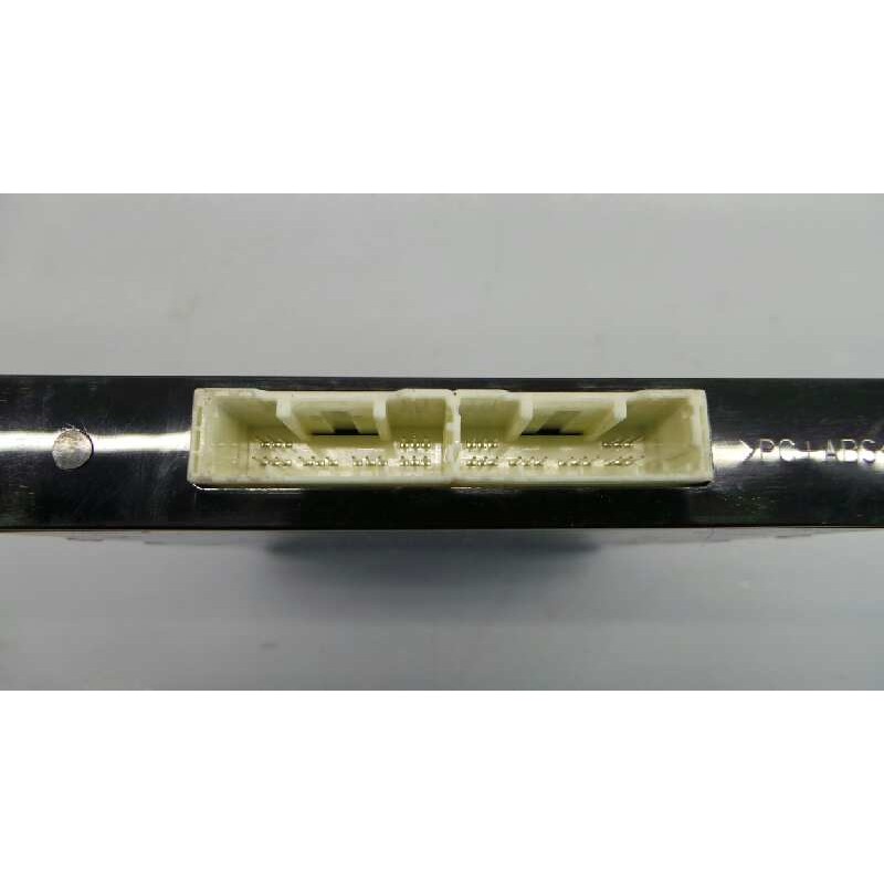 Recambio de modulo electronico para toyota land cruiser (j15) executive referencia OEM IAM 8968160020  E3-B2-3-2