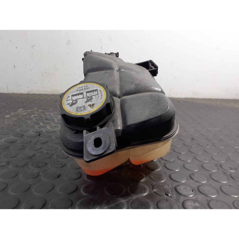 Recambio de deposito expansion para land rover evoque dynamic referencia OEM IAM BJ328K218A D2L4A P2-A3-18