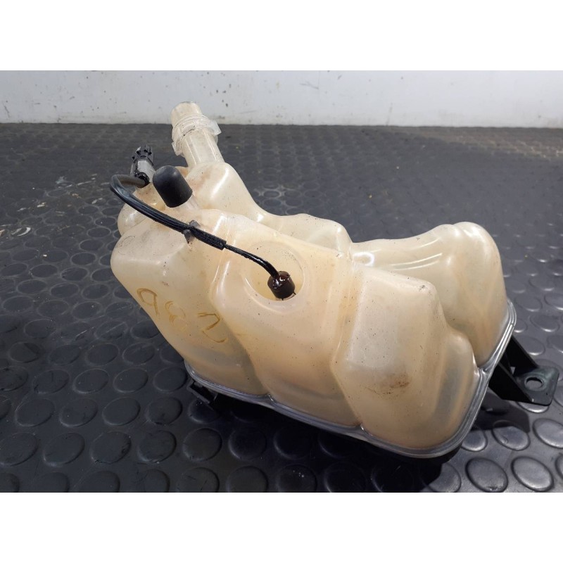 Recambio de deposito expansion para land rover evoque dynamic referencia OEM IAM BJ328K218A D2L4A P2-A3-18