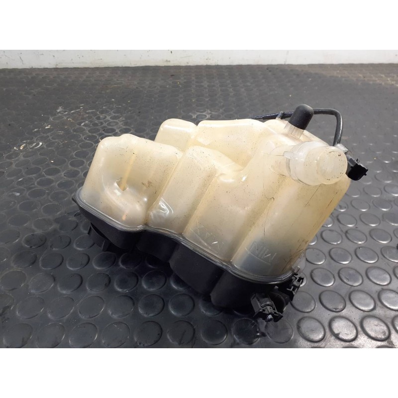 Recambio de deposito expansion para land rover evoque dynamic referencia OEM IAM BJ328K218A D2L4A P2-A3-18