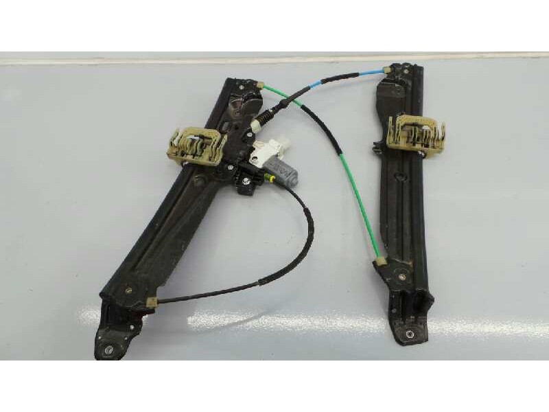 Recambio de elevalunas delantero derecho para bmw serie 5 lim. (f10) 520d referencia OEM IAM 71821239  E1-A3-6-2