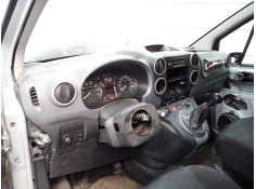 Recambio de salpicadero para citroën berlingo station wagon attraction referencia OEM IAM    2