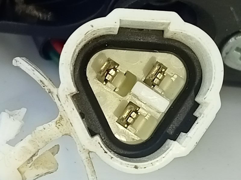 Recambio de cerradura puerta delantera izquierda para suzuki grand vitara 5 puertas sq (ft) 2.0 td xl-7 dlx referencia OEM IAM  