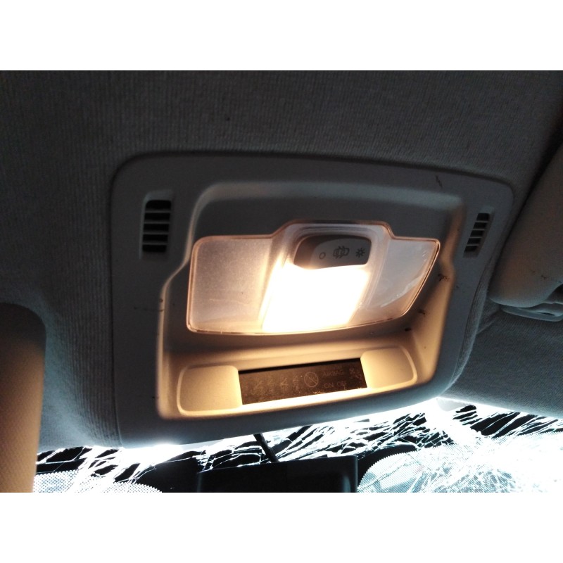 Recambio de luz interior para citroen c3 live referencia OEM IAM   