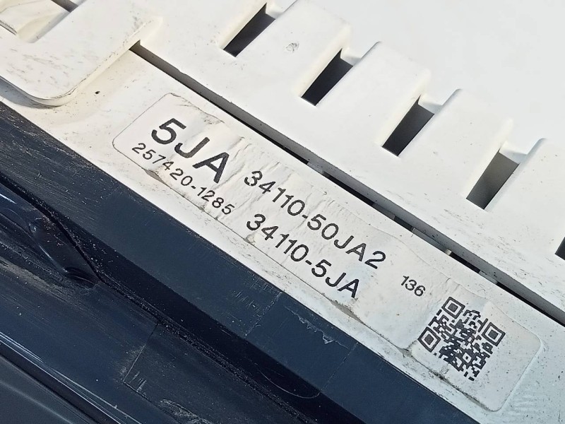 Recambio de cuadro instrumentos para suzuki grand vitara 5 puertas sq (ft) 2.0 td xl-7 dlx referencia OEM IAM 3411050JA2  E3-B4-