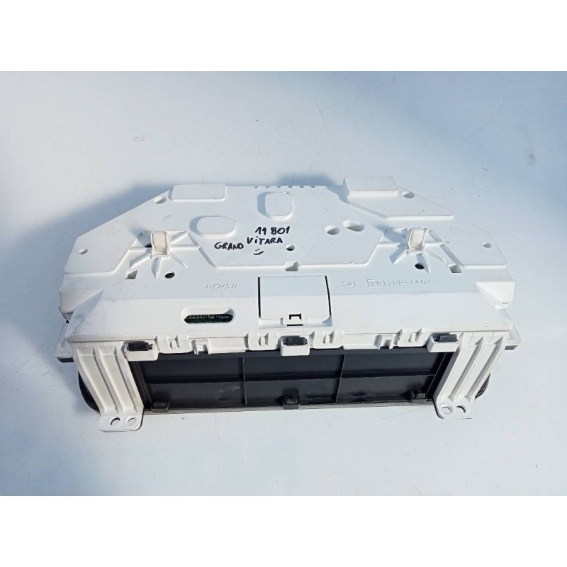 Recambio de cuadro instrumentos para suzuki grand vitara 5 puertas sq (ft) 2.0 td xl-7 dlx referencia OEM IAM 3411050JA2  E3-B4-