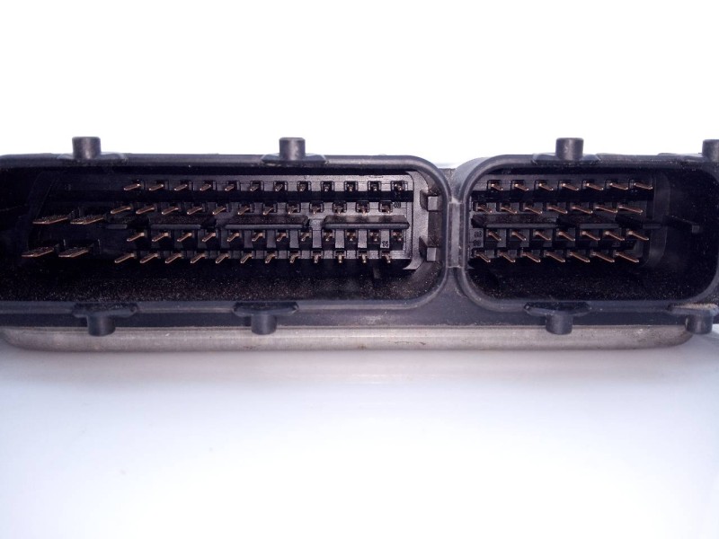 Recambio de centralita motor uce para fiat seicento (187) l.e. michael schumacher wm 2000 referencia OEM IAM 51819338 6160062708