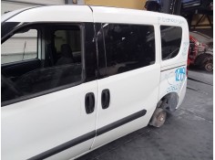 Recambio de puerta lateral corredera izquierda para fiat doblo ii (152) emotion referencia OEM IAM    2