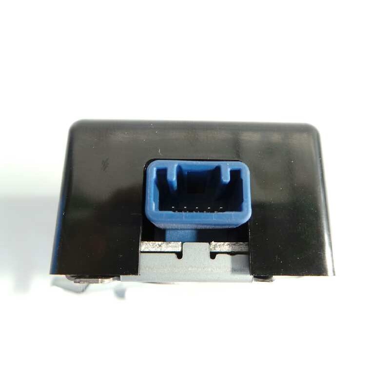 Recambio de modulo electronico para toyota land cruiser (j15) executive referencia OEM IAM 8974060070  E3-B2-3-2