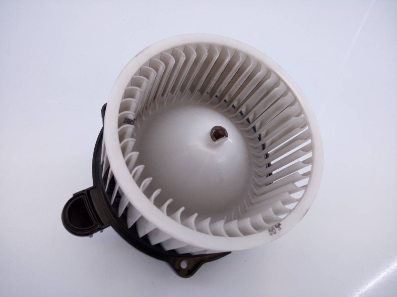 Recambio de ventilador calefaccion para kia cee´d drive referencia OEM IAM F00S3B2474  E3-A3-3-2