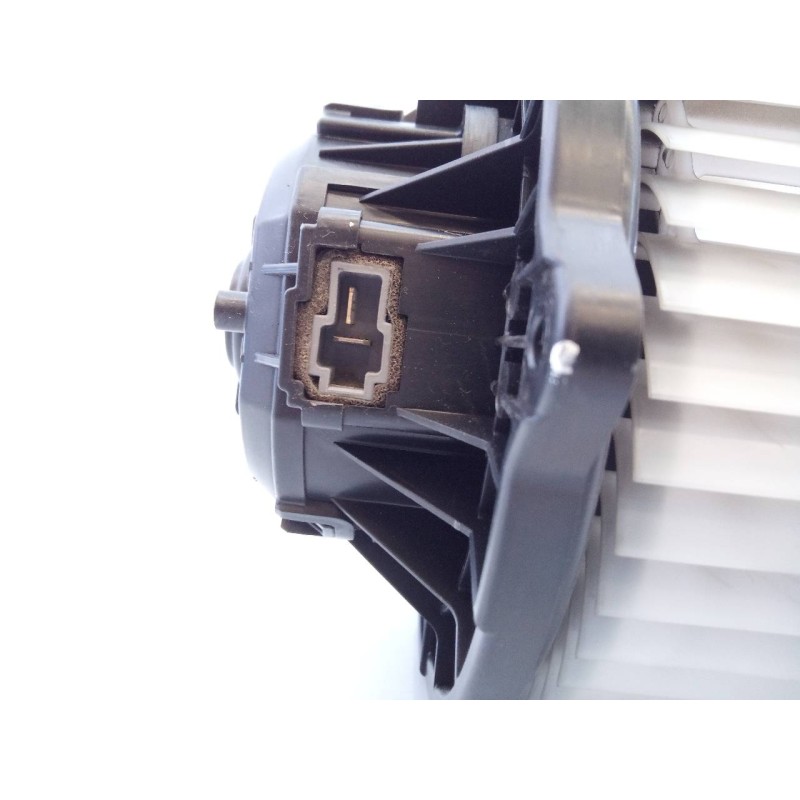 Recambio de ventilador calefaccion para kia cee´d drive referencia OEM IAM F00S3B2474  E3-A3-3-2