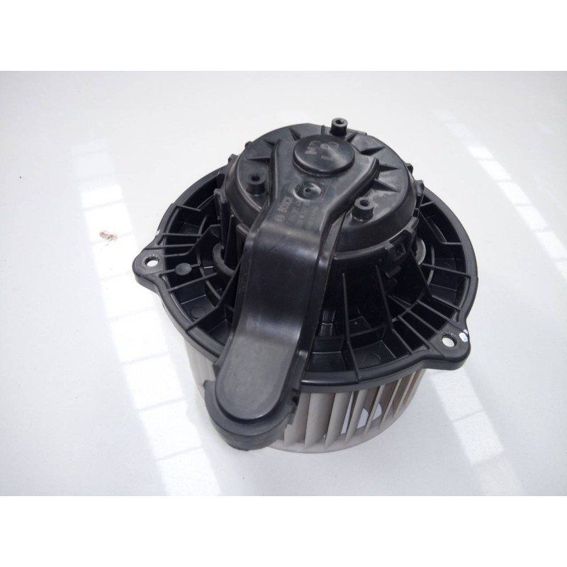 Recambio de ventilador calefaccion para kia cee´d drive referencia OEM IAM F00S3B2474  E3-A3-3-2