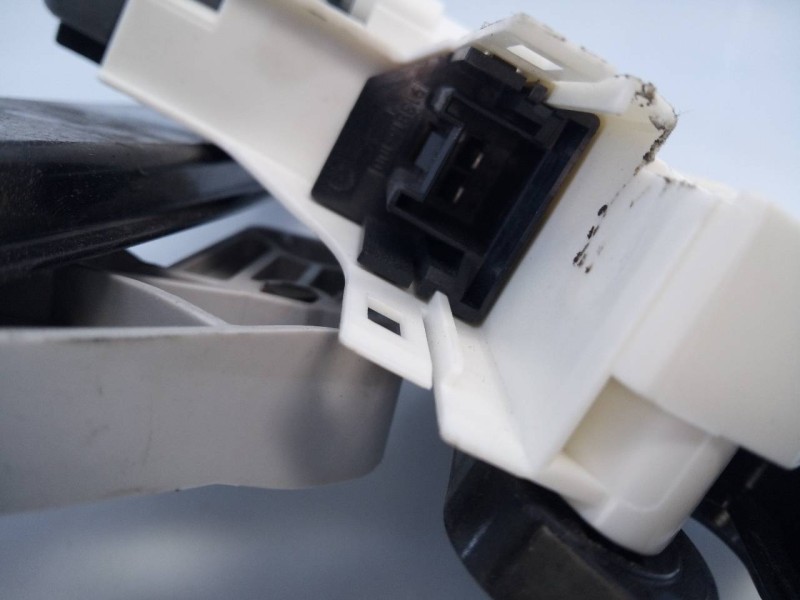 Recambio de elevalunas trasero izquierdo para audi a6 allroad quattro (4gh) 3.0 tdi referencia OEM IAM 8K0959811A  E1-B6-12-1