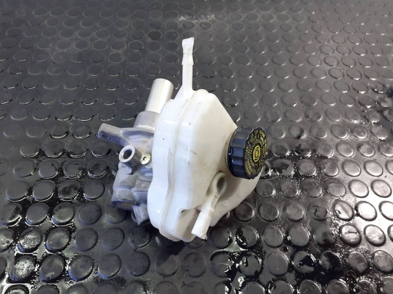 Recambio de bomba freno para mercedes-benz clase glc (w253) glc 220 d 4matic referencia OEM IAM A2054300002  P2-B4-4