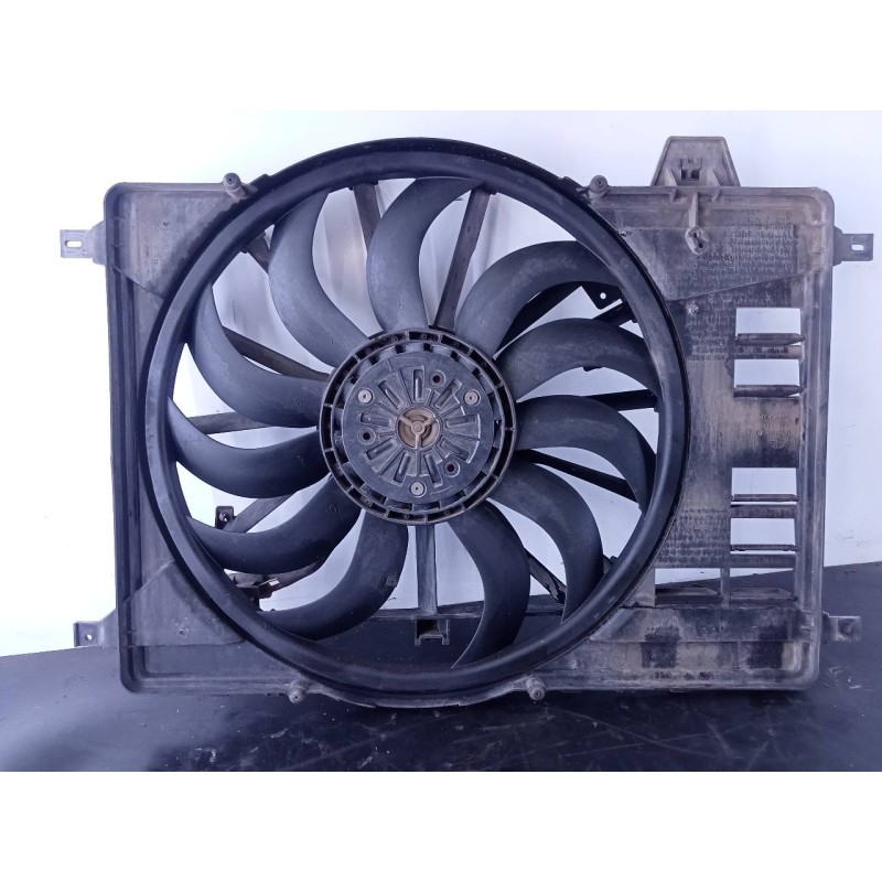 Recambio de electroventilador para land rover discovery sport se referencia OEM IAM GJ328C607BB  P2-B8-21