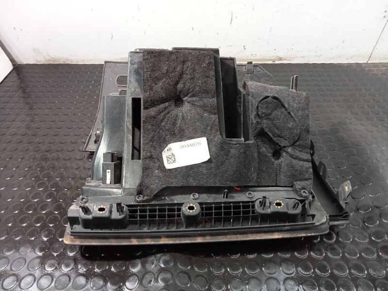 Recambio de guantera para audi a3 (8v) ambiente referencia OEM IAM   