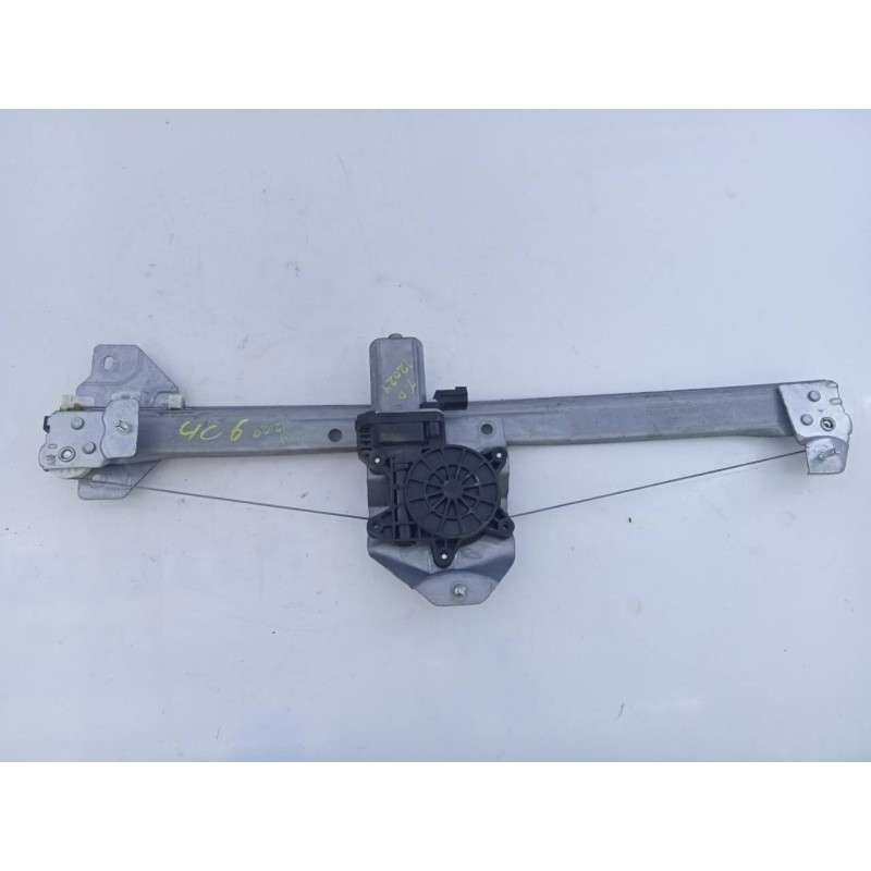 Recambio de elevalunas trasero derecho para dacia lodgy ambiance referencia OEM IAM 827202127R  E1-A1-48-1