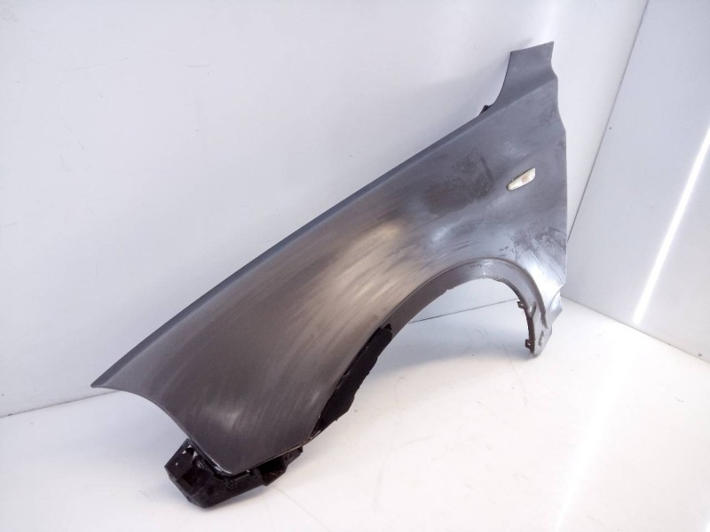 Recambio de aleta delantera izquierda para bmw x3 (e83) 2.0d referencia OEM IAM   E4-B3-1