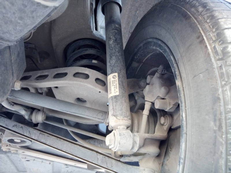 Recambio de amortiguador trasero derecho para bmw x3 (e83) 2.0d referencia OEM IAM 33520363604  