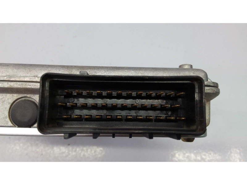 Recambio de modulo electronico para land rover discovery td5 se referencia OEM IAM RQT100022  E3-B3-14-1